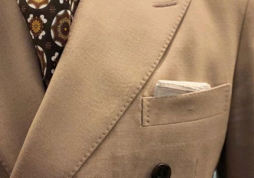 Best Fabrics for Custom Suits in Hoi An: Complete Fabric Guide